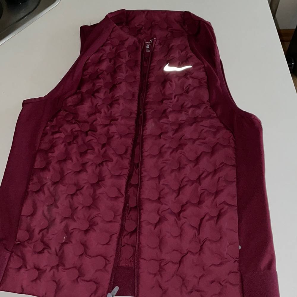 Nike Aeroloft running vest NEW